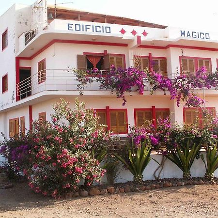 Edificio Magico Aparthotel Tarrafal  Exterior photo